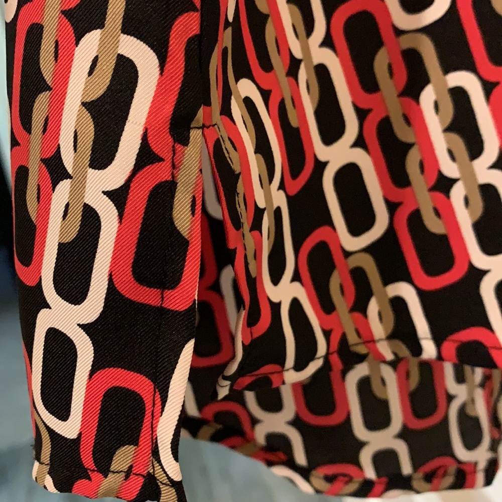 Plus size blouse - Picture 3 of 6